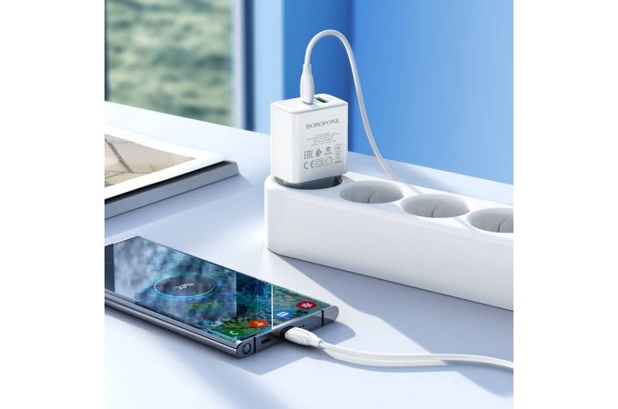 Сетевое зарядное устройство USB + USB-C BOROFONE BA67A Resource PD+ QC 3.0 (белый)