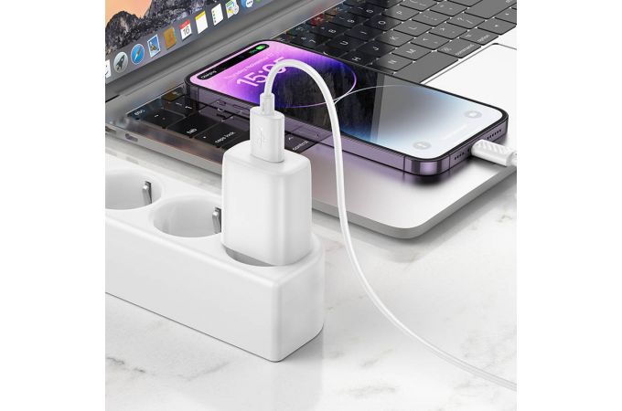 Сетевое зарядное устройство USB HOCO C134A Solid single port 2400mAh (белый)