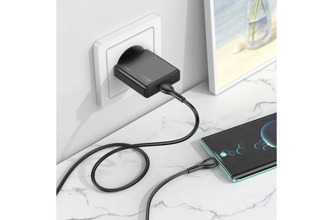 Сетевое зарядное устройство USB-C HOCO N37 PD 20W (черный)