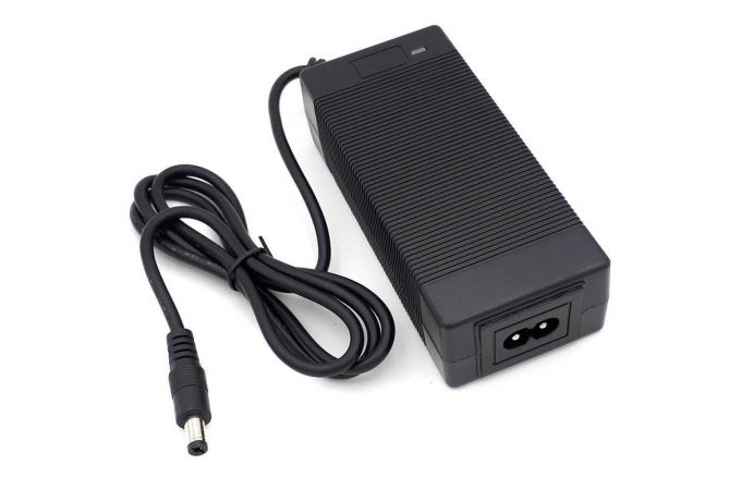 Зарядное устройство для Li-Ion аккумулятора 5S (21V 2A штекер 5.5*2.1)