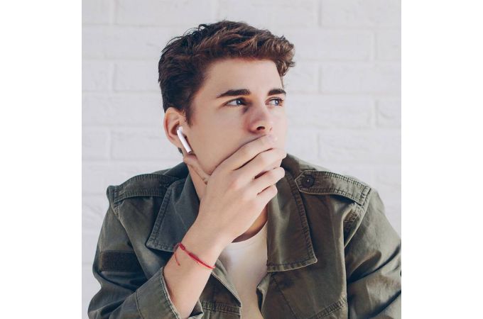 Наушники вакуумные беспроводные HOCO EW02 Plus True wireless BT headset Bluetooth (белый)