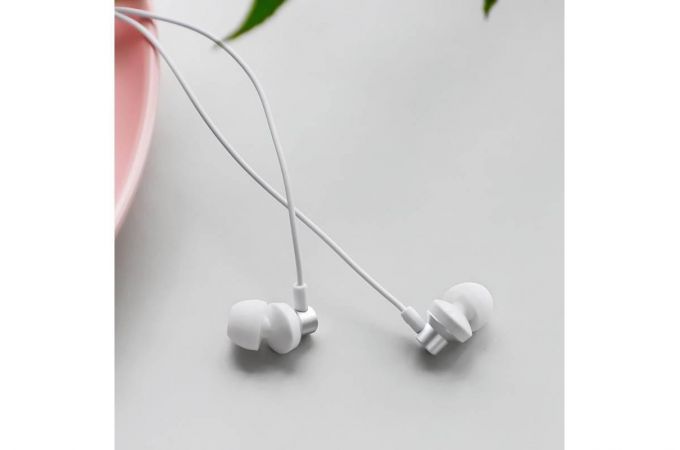 Наушники вакуумные проводные BOROFONE BM35 Farsighted universal earphones (серебристый)