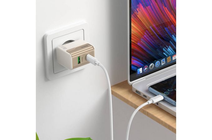 Сетевое зарядное устройство USB + USB-C HOCO CS73A Star Speed PD30W+QC3.0 (черная полночь)