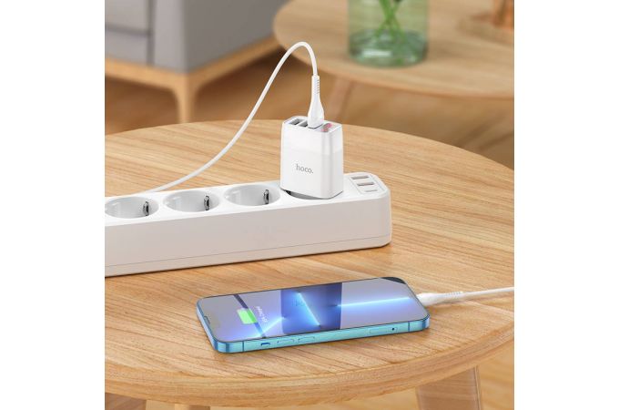 Сетевое зарядное устройство 3USB HOCO C93A Easy charger display 2400mAh (белый)