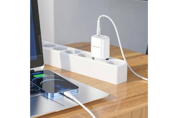 Сетевое зарядное устройство USB + USB-C BOROFONE BN4 Premium PD+ QC 3.0 (белый)