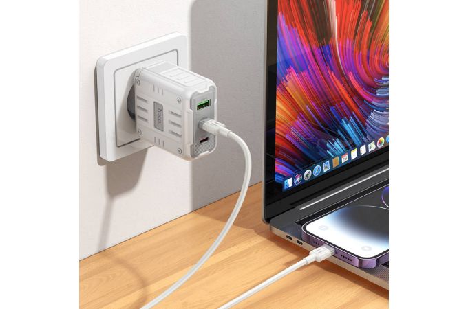 Сетевое зарядное устройство USB + 2USB-C HOCO C139A Rock PD65W (белый)