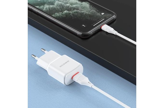 Сетевое зарядное устройство USB + кабель Lightning BOROFONE BA48A single port charger set (белый)