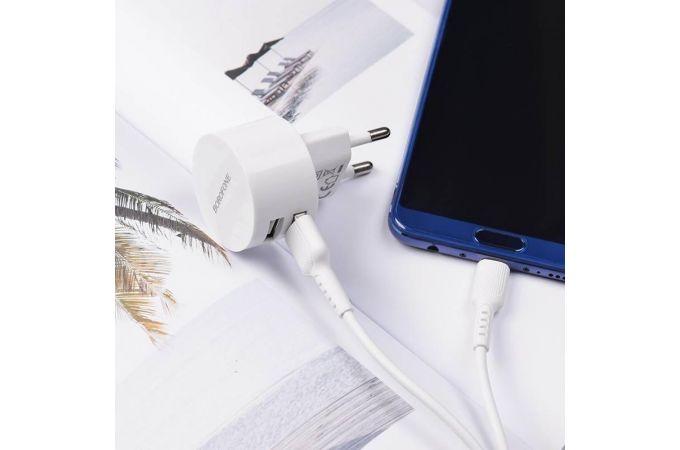 Сетевое зарядное устройство 2USB + кабель MicroUSB BOROFONE BA23A Brilliant 2400mAh (белый)