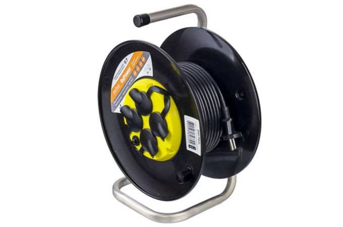 Сетевой удлинитель на катушке Perfeo без заземления "RU POWER" 20м 4гн с т/з 10А ПВС 2х1 IP44 (РБК16).