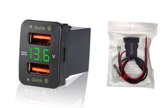 Автомобильное зарядное устройство АЗУ USB TDS TS-CAU56 врезной (черный, дисплей зеленый)