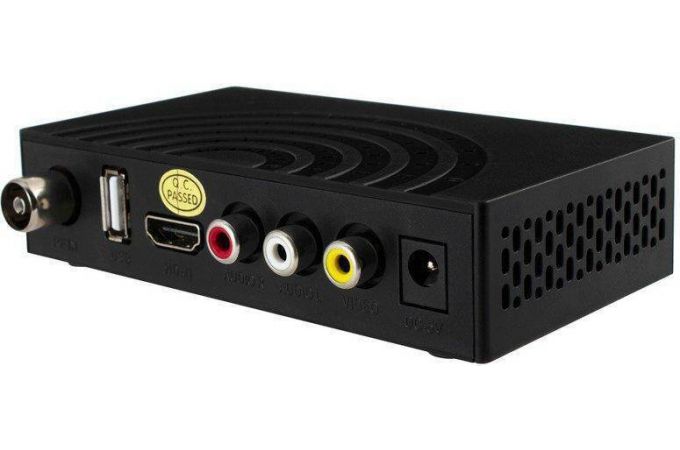 ТВ приставка DVB-T2 Starwind CT-220 ЭДО