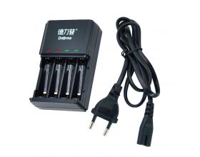 Зарядное устройство для аккумуляторов DELIPOW DLP-406 (4*AA/AAA)