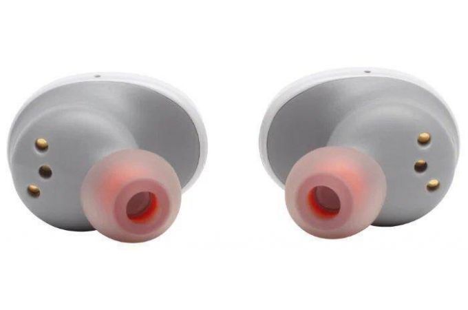 Наушники вакуумные беспроводные JBL Tune 125TWS Bluetooth (белый)