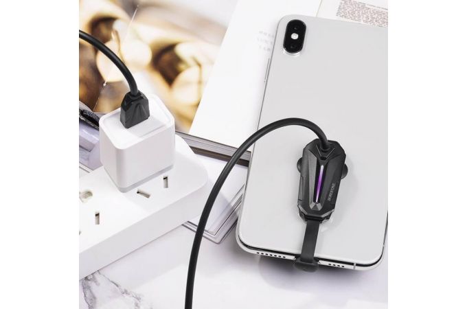 Кабель USB - Lightning BOROFONE BU9, 2,4A (черный) 1,2м (для игр, угловой с присоской)
