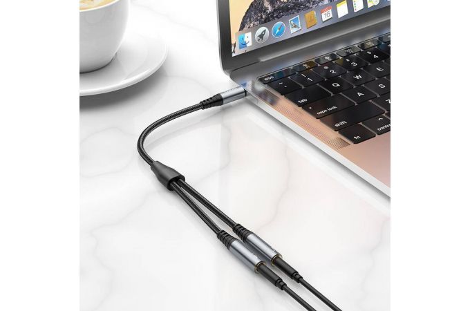 Кабель аудио AUX HOCO UPA21 AUX  2 в1 (штекер 3.5 мм на 2 гнезда 3,5 мм) 0,25 метр серый