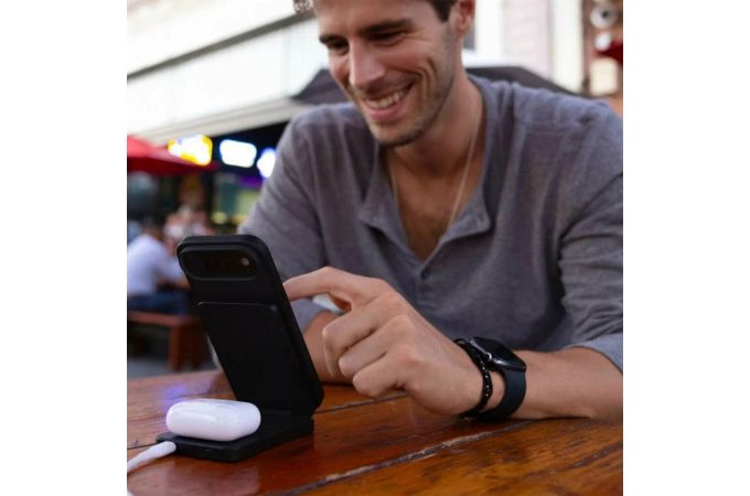 Универсальный дополнительный аккумулятор uBear 3в1 8000 mAh  MagSafe Rise Solo Qi2 Wireless Charger  (Черный)