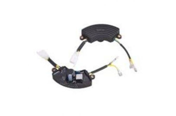 AVR (Автоматический Регулятор Напряжения) 2,5 кВт пластиковый корпус 141002