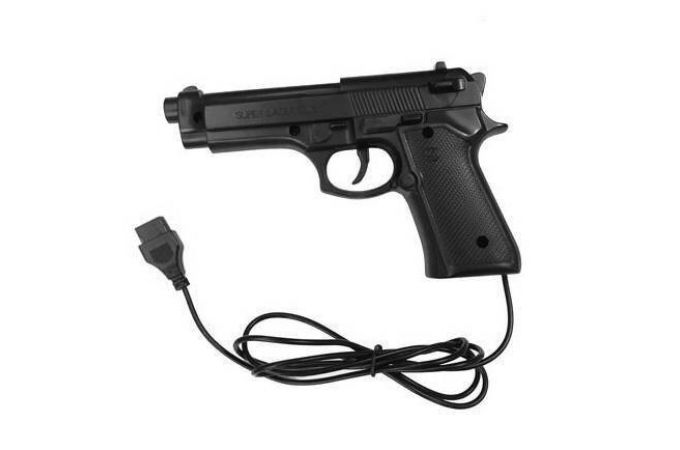 Игровая Приставка 8-Bit (коробка в стиле "Junior 2 Classic") 300 встроенных игр + пистолет