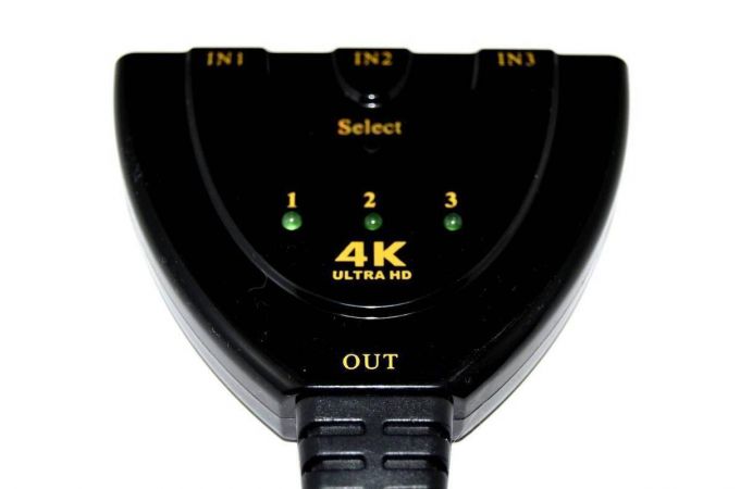 Переключатель 3 HDMI (мама) - HDMI (папа) UltraHD 4K
