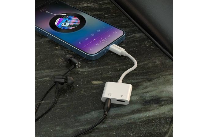 Переходник BOROFONE BV12 (штекер Lightning - гездо Lightning + 3,5) 10 см