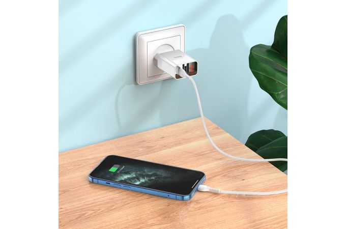 Сетевое зарядное устройство USB + USB-C + кабель Lightning - Type-C HOCO C100A charger PD20W+QC3.0 (белый)