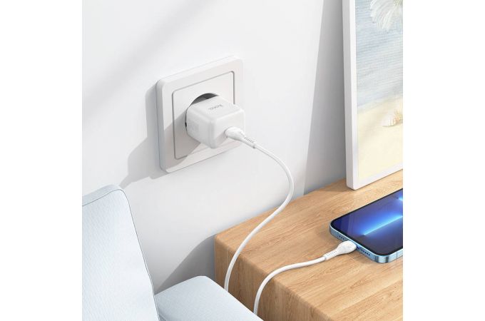 Сетевое зарядное устройство USB-C + кабель Lightning - Type-C HOCO N32 charger PD30W  (белый)