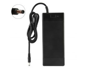 Адаптер питания для электросамокатов для Li-Ion батарей (12.60V 8.0A 5.5*2.1)