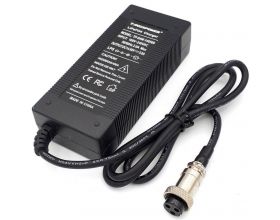 Адаптер питания для электросамокатов для Li-Ion батарей (14.60V 5.0A Aviation)