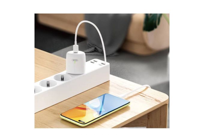 Сетевое зарядное устройство USB-C + кабель Type-C-Type-C XO L113  PD20W with LED White