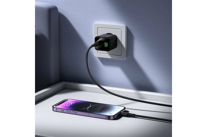 Сетевое зарядное устройство USB-C HOCO CS82A Excellent PD20W зарядное устройство с цифровым дисплеем (черный)