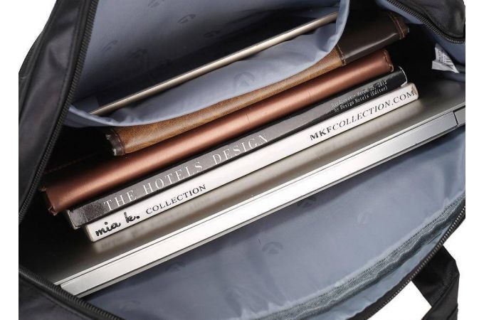 Сумка для ноутбука 15.6" Lamark L235 (черный)