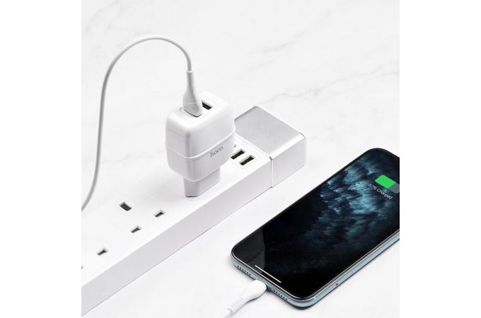 Сетевое зарядное устройство 2USB + кабель Lightning HOCO C77A Highway 2400mAh (белый)