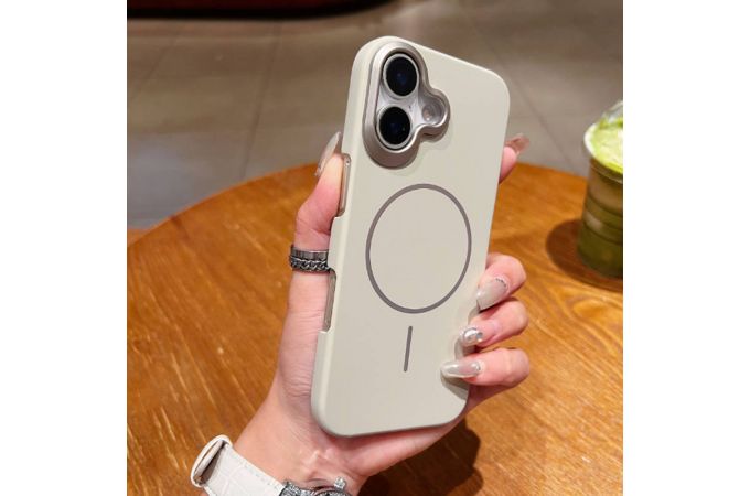 Чехол для iPhone 17 (6,3) Soft Touch MagSafe (светло-серый) YH Original design