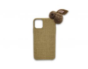 Чехол для iPhone 11 Pro (5.8) льняной с мягкой игрушкой "Кролик" (светло-коричневый)
