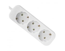 Сетевой удлинитель Defender E330 белый 3,0 метра, 3 розетки с заземл., 10А