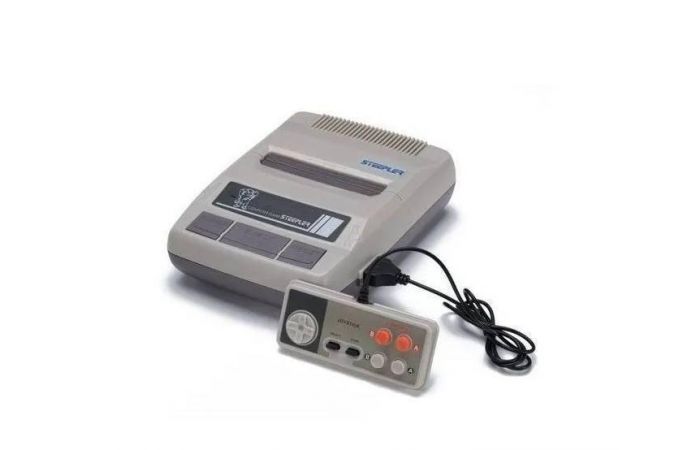 Игровая приставка 8bit STEEPLER-300 (300 встроенных игр)