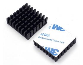 Аллюминиевый радиатор 28х28х8 мм с термоскотчем