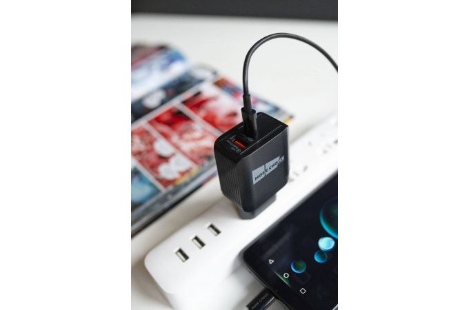 Сетевое зарядное устройство USB + USB-C + кабель Lightning - Type-C More choice NC71Si 3.0A PD 20W+QC3.0 быстрая зарядка (Black)