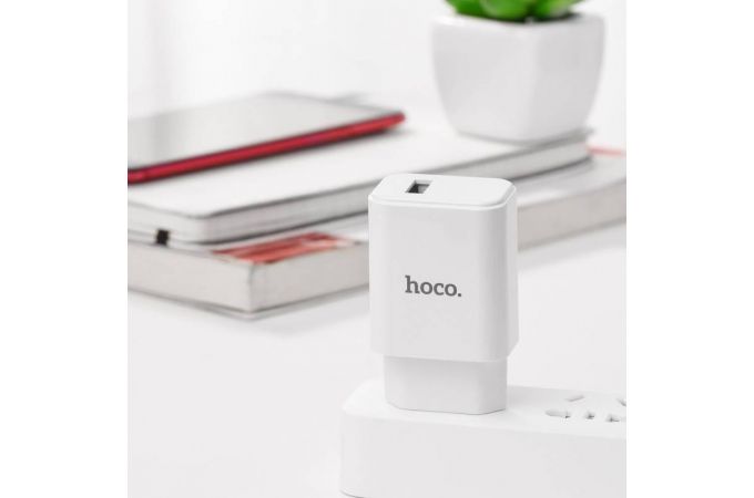 Сетевое зарядное устройство USB HOCO C61A Victoria single port 2400mAh (белый)