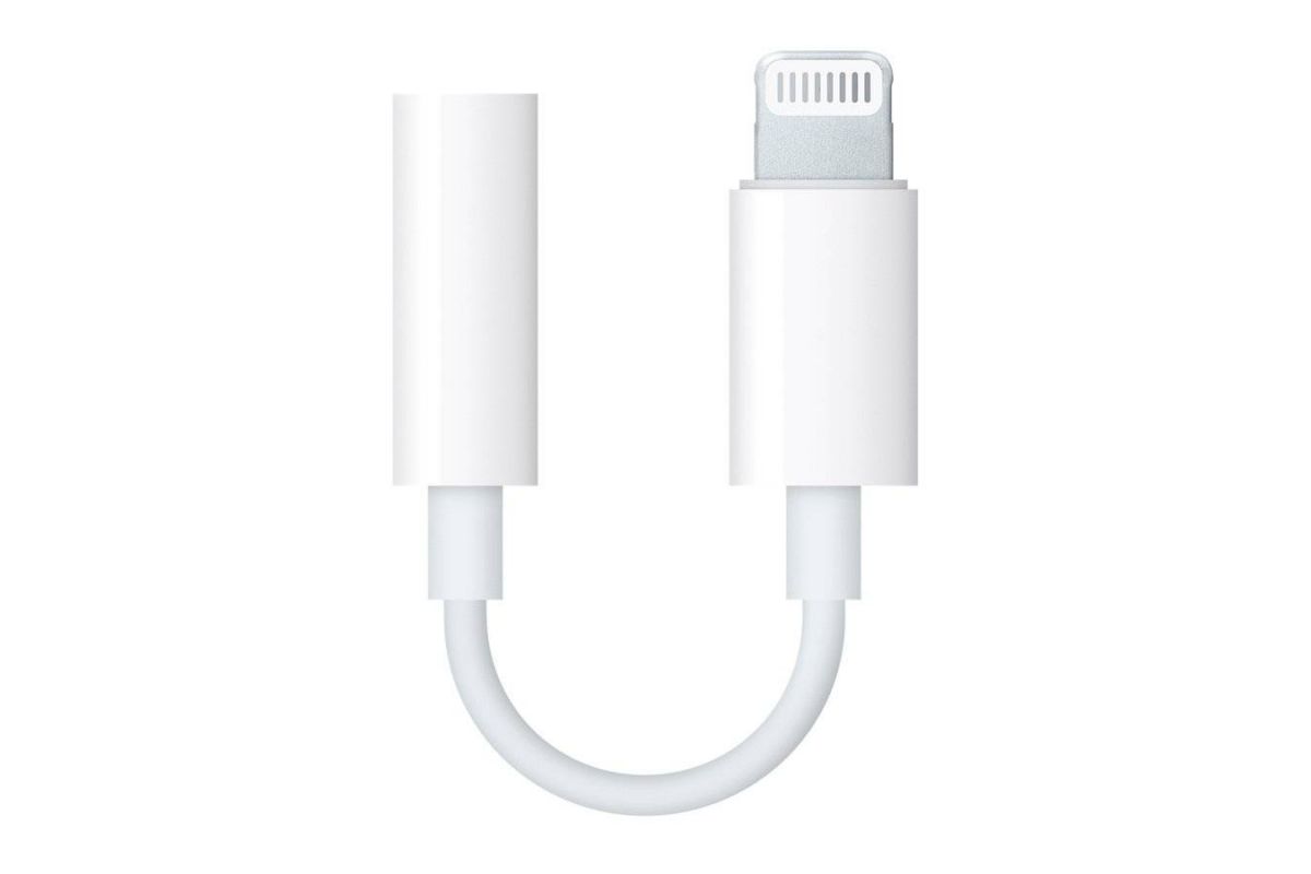 Адаптер lightning 3.5. Кабель ZMI USB-C - Jack 3.5mm (al71a) White. Переходник aux Lightning. Переходник с Lightning на 3.5 Jack наоборот. Переходник Lightning 3.5 коробка.