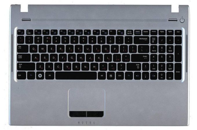 Клавиатура для ноутбука Samsung Q530 топ-панель серебристая