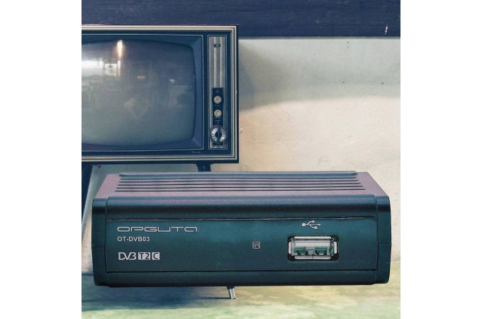 ТВ ресивер DVB-T2/C Орбита OT-DVB03 (Wi-Fi)