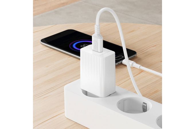 Сетевое зарядное устройство USB BOROFONE BAS72A Source QC3.0  (Micro) (EU), черный