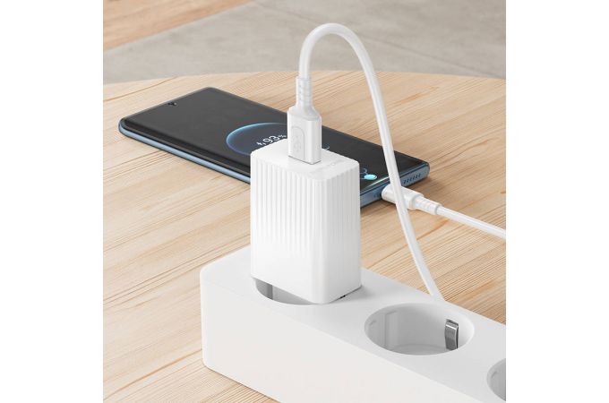 Сетевое зарядное устройство USB + кабель Type-C BOROFONE BAS72A Source QC3.0  белый