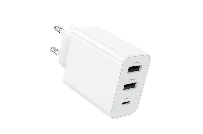 Сетевое зарядное устройство 2USB + USB-C BOROFONE BA105A Stellar three-port charger (белый)