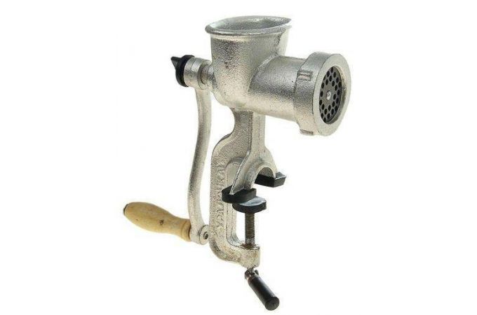 Мясорубка УРАЛОЧКА МЧ-С ручная, чугунная