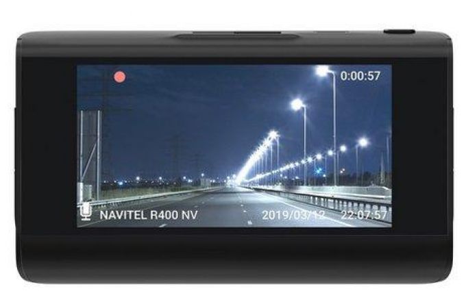 Автовидеорегистратор Navitel R400 NV